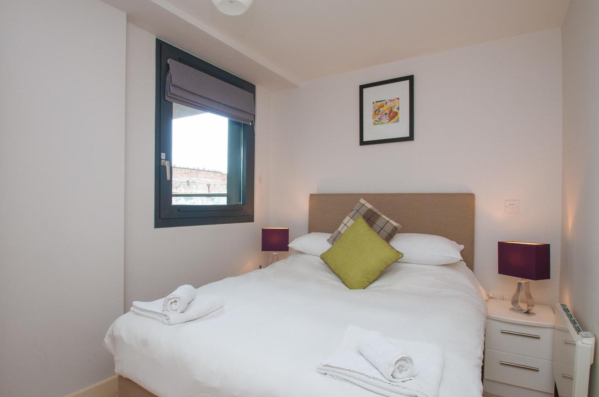 Cleyro Serviced - Finzels Reach Apartment