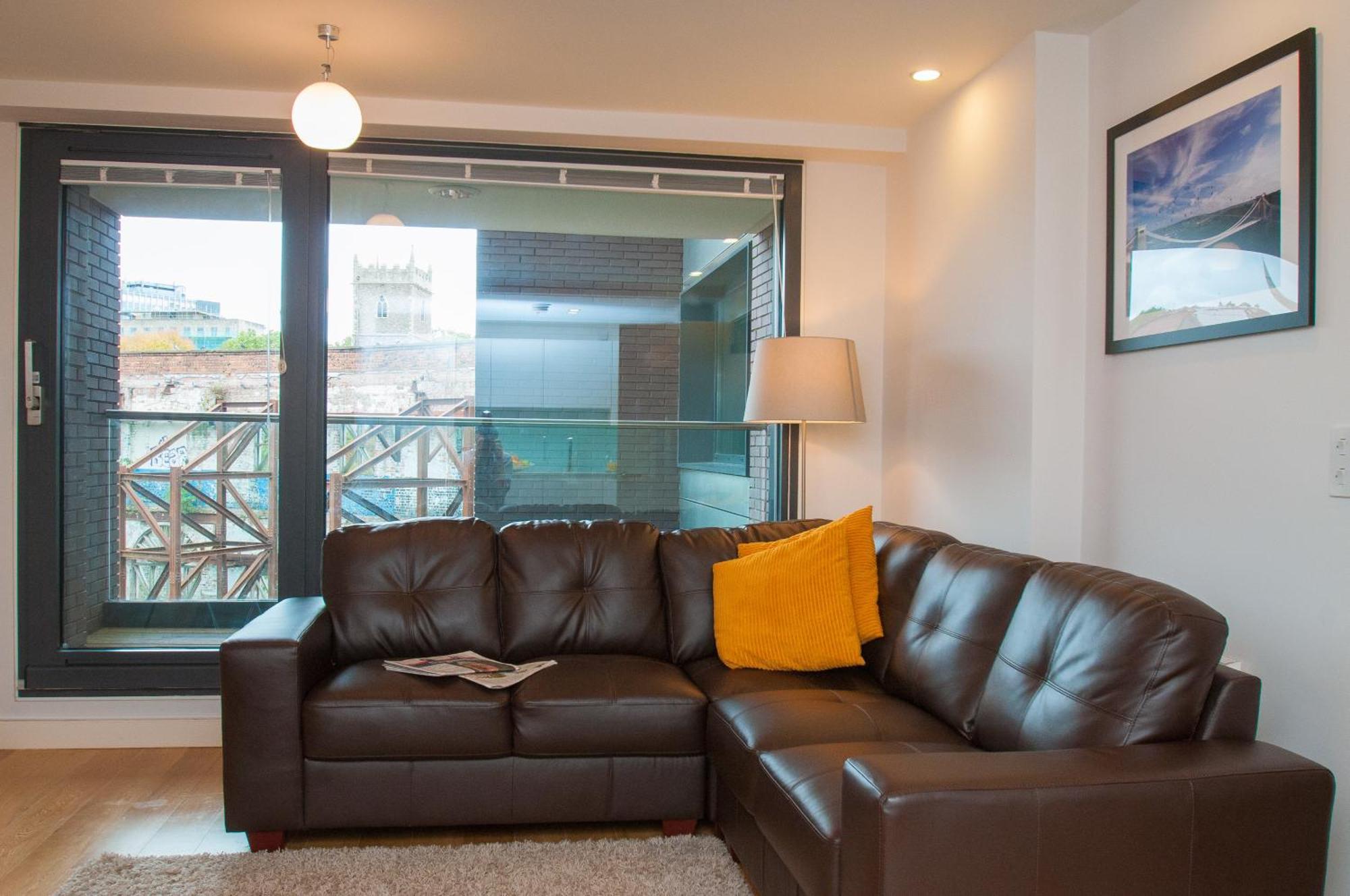 Cleyro Serviced - Finzels Reach Appartement
