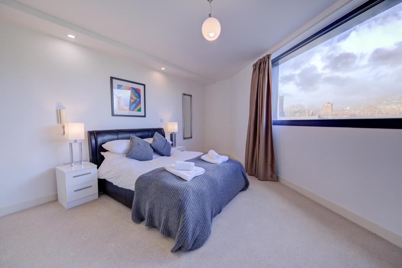 Cleyro Serviced - Finzels Reach Appartement Bristol