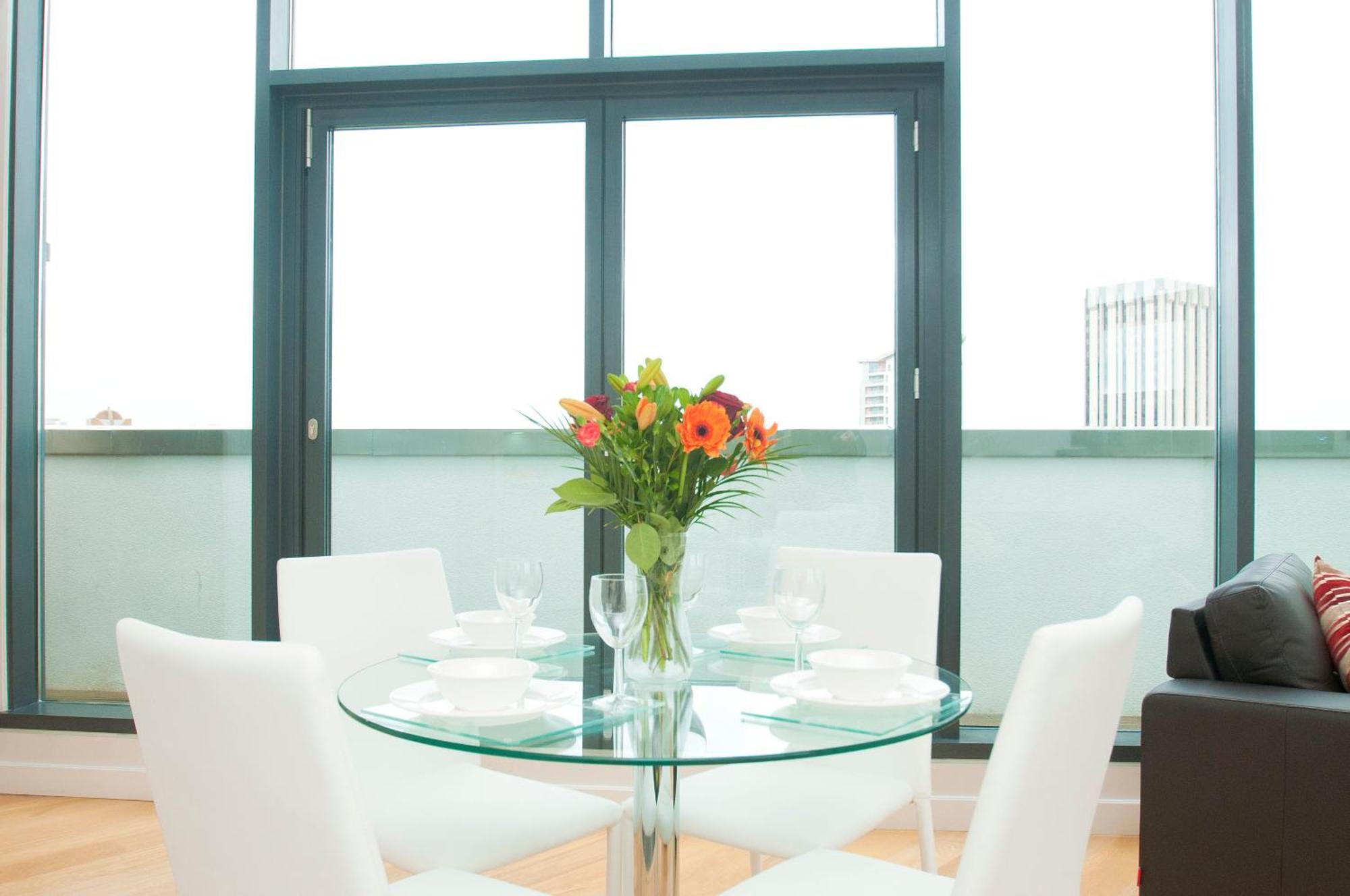 Apartamento Cleyro Serviced - Finzels Reach